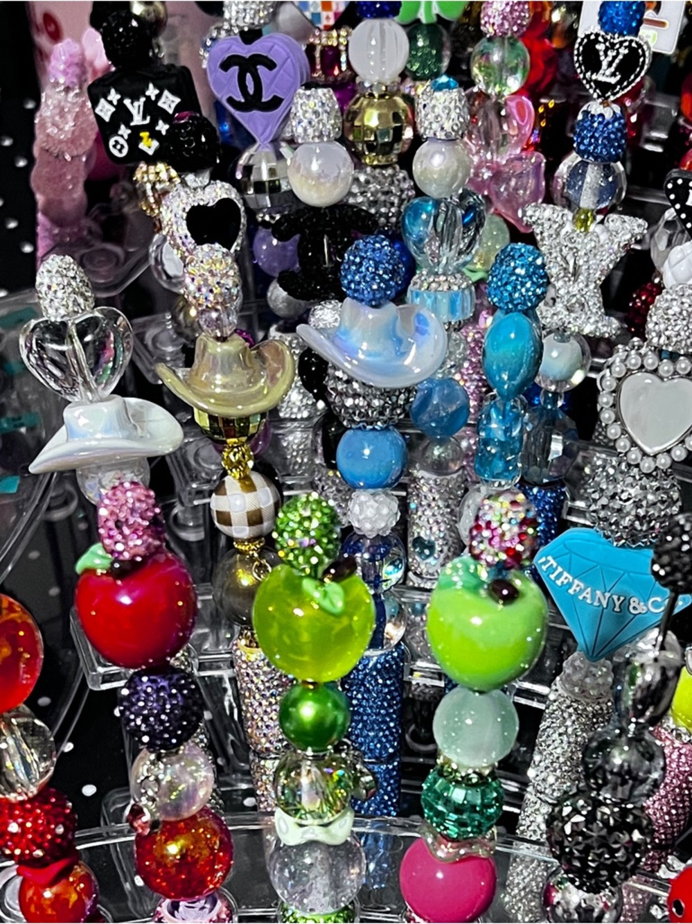 Beadable show Item